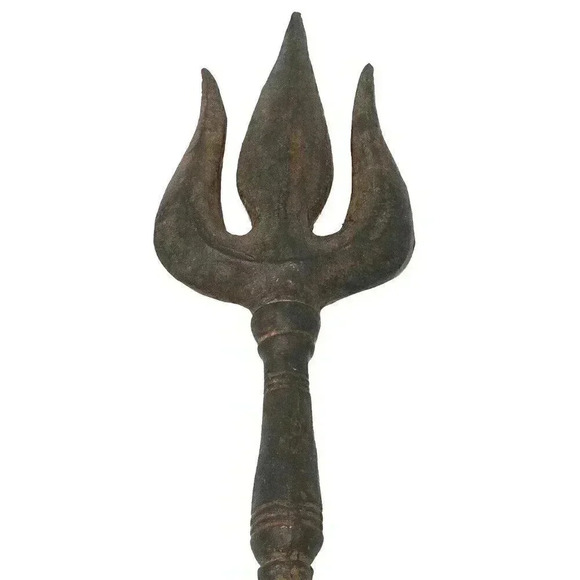 Vintage Rusty Metal Stake Paperweight Vintage Home Decor Rustic Country Charm - Picture 3 of 4